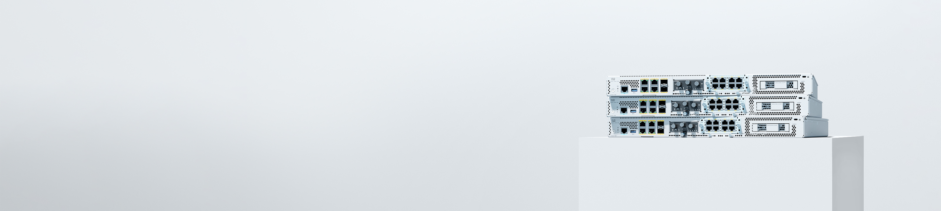 Cisco Catalyst 8200 Series Edge uCPE 